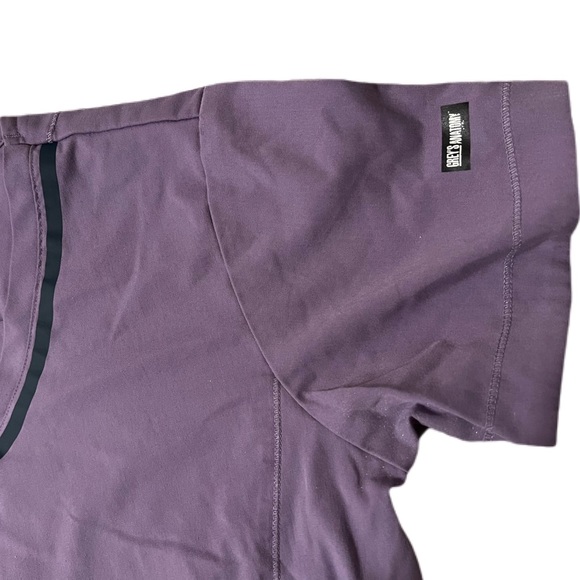 Gray’s Anatomy Impact Harmony Top - Picture 4 of 5